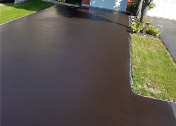 Driveway shot after1024